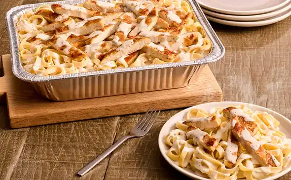 Creamy Chicken Alfredo pasta recipe for 4 to 6 servings