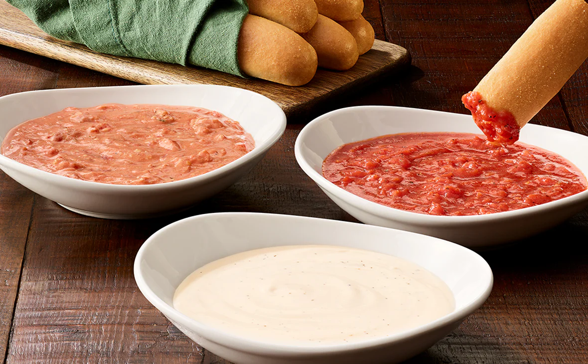 Warm breadsticks served with marinara and alfredo dipping sauces vegetarian option