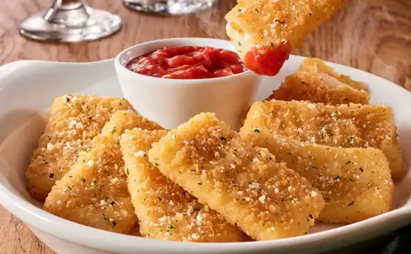 Crispy fried mozzarella sticks served with marinara dipping sauce