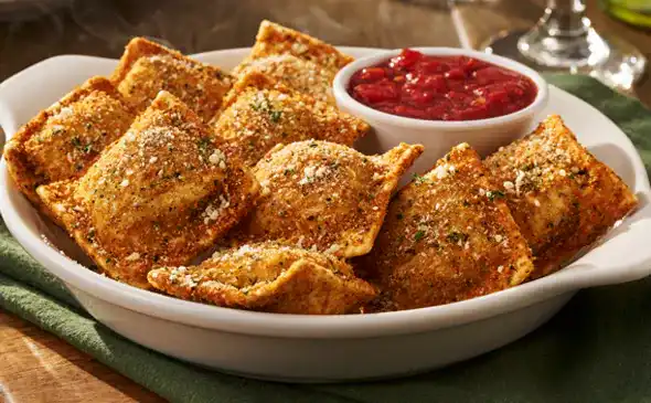 Crispy toasted ravioli stuffed with cheese and served with marinara sauce